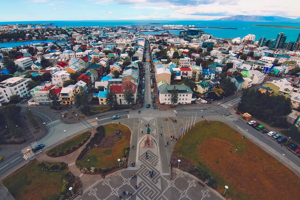 Reykjavík offrirà pass estivi gratuiti per autobus ai bambini in età scolastica