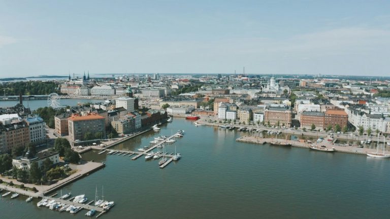Il Presidente Stubb in Visita in India: Finlandia e India Rafforzano il Partnerariato Strategico con Piani Congiunti per la Digitalizzazione e la Sostenibilità
