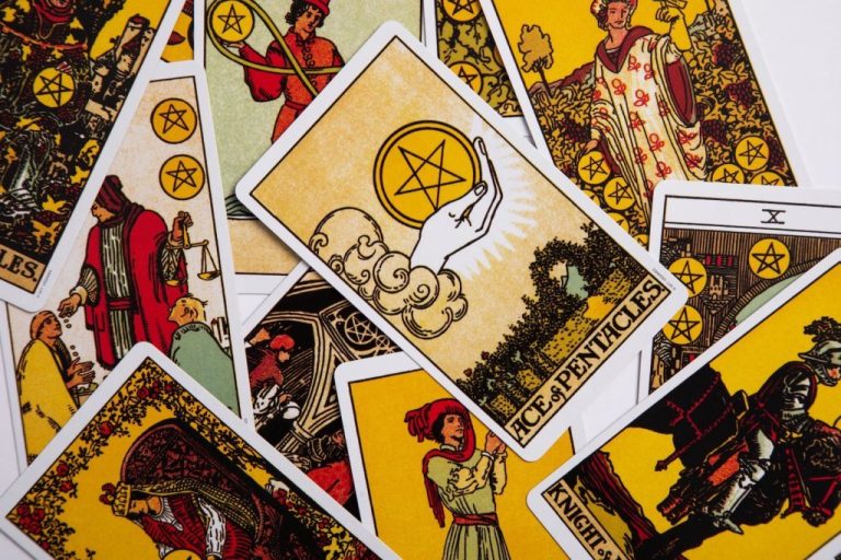 Oroscopo del giorno 15 marzo 2026: Previsioni per il tuo segno zodiacale